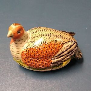 Mottahereh House Nesting Hen Ceramic Bird Figurine made in Italy Nature